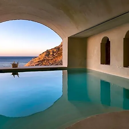 Stone Luxury - Adults Only *